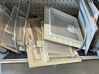 Partij ventilatieroosters, dakluikhorren en dakluik toebehoren - afbeelding 9 van  30