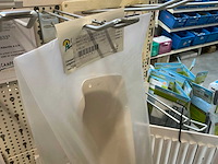 Partij ventilatieroosters, dakluikhorren en dakluik toebehoren - afbeelding 19 van  30