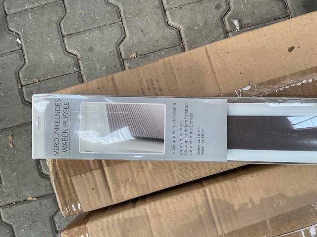 Partij verduistering - plissé gordijn - 110x140 cm - grijs (54x) - afbeelding 2 van  4