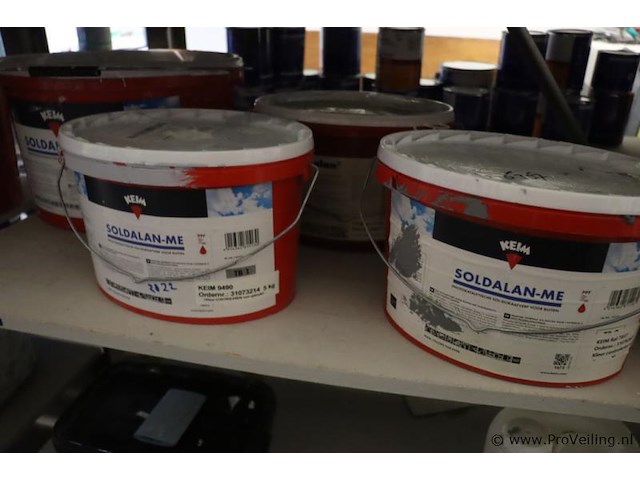 Partij verf bestaande uit o.a. keim soldalan sol-silicaat buitenmuurverf me, soldalan-verdunning, sigma mortar 2k ep base + hardner, toupret murex & sikkens wapex 529 multicolour vlokken - afbeelding 10 van  20