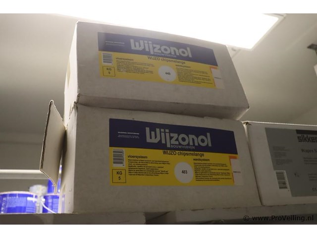 Partij verf bestaande uit o.a. keim soldalan sol-silicaat buitenmuurverf me, soldalan-verdunning, sigma mortar 2k ep base + hardner, toupret murex & sikkens wapex 529 multicolour vlokken - afbeelding 17 van  20