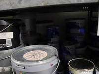 Partij verf bestaande uit o.a. ppg façade topcoat gevelverf matt, sikkens alphatex sf, primer, diepgrond, perfax wandlijm, wijzonol gevelcoat & caparo muresko buitenmuurverf - afbeelding 16 van  16