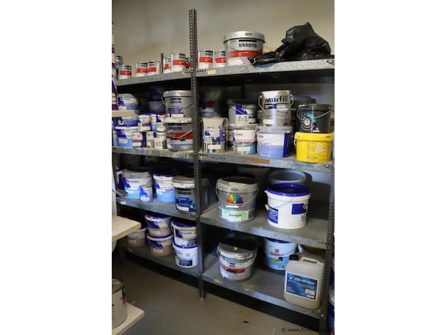 Partij verf bestaande uit o.a. ppg sigmatex binnenmuurverf superlatex, murfill renovatie verf, sigma zinccoat, global paint spacfinish & sikkens alpatex sf matte muurverf - afbeelding 1 van  10