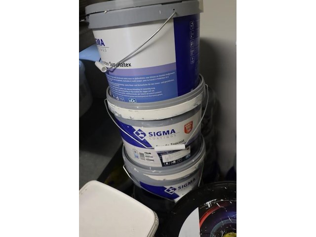 Partij verf bestaande uit o.a. sigma facade topcoat matt, stigmatex superlatex matt & sigmatin dgl - afbeelding 8 van  11