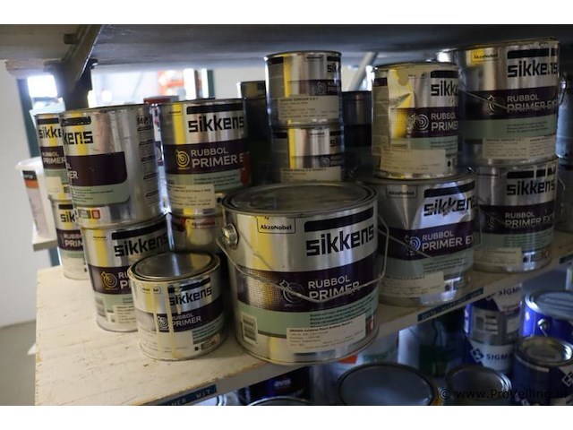 Partij verf bestaande uit o.a. sigma primer, ppg s2u grondverf allure, veveo rain guard, urethan primer 4s & sikkens rubbol primer - afbeelding 5 van  24