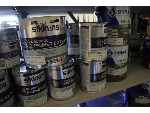 Partij verf bestaande uit o.a. sigma primer, ppg s2u grondverf allure, veveo rain guard, urethan primer 4s & sikkens rubbol primer - afbeelding 7 van  24