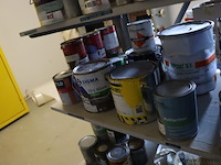 Partij verf bestaande uit o.a. sigma primer, ppg s2u grondverf allure, veveo rain guard, urethan primer 4s & sikkens rubbol primer - afbeelding 14 van  24