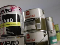 Partij verf bestaande uit o.a. sigma primer, ppg s2u grondverf allure, veveo rain guard, urethan primer 4s & sikkens rubbol primer - afbeelding 20 van  24