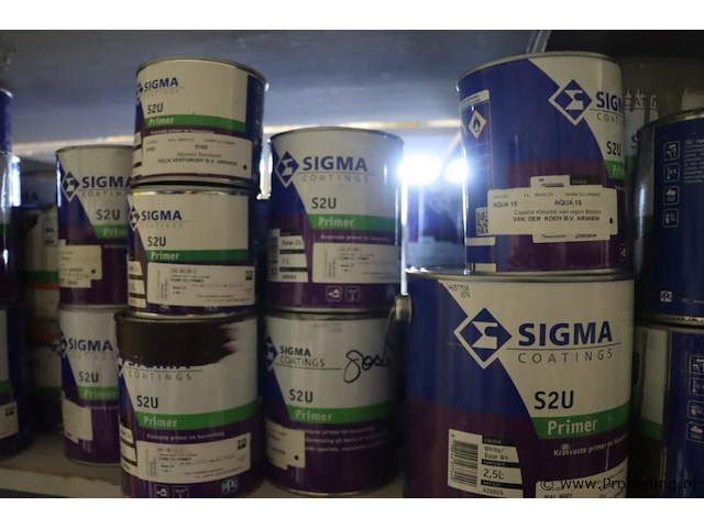 Partij verf bestaande uit o.a. sigma primer, ppg s2u grondverf allure, veveo rain guard, urethan primer 4s & sikkens rubbol primer - afbeelding 23 van  24