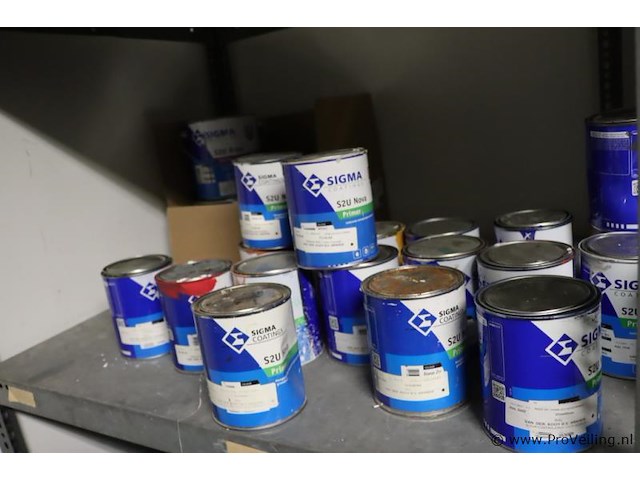 Partij verf bestaande uit o.a. sigma s2u nova grondverf, sikkens bl rezisto primer, veveo aqua titani zijdeglans, wijzonol wijzo chips-coll & global paint pu top satin - afbeelding 5 van  16