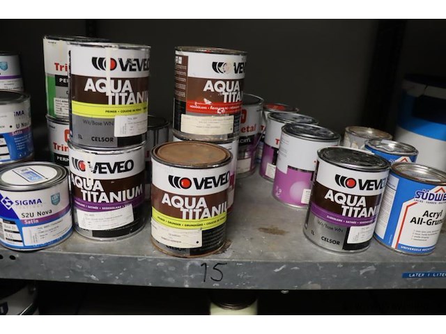 Partij verf bestaande uit o.a. sigma s2u nova grondverf, sikkens bl rezisto primer, veveo aqua titani zijdeglans, wijzonol wijzo chips-coll & global paint pu top satin - afbeelding 10 van  16