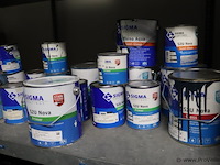 Partij verf bestaande uit o.a. sigma s2u nova grondverf, sikkens bl rezisto primer, veveo aqua titani zijdeglans, wijzonol wijzo chips-coll & global paint pu top satin - afbeelding 16 van  16