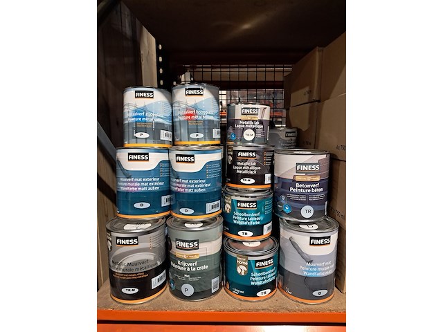 Partij verf en non paint - afbeelding 2 van  9