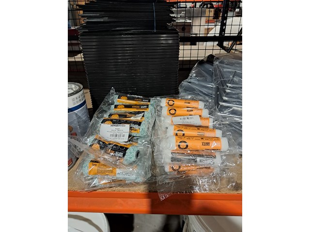 Partij verf en non paint - afbeelding 7 van  9