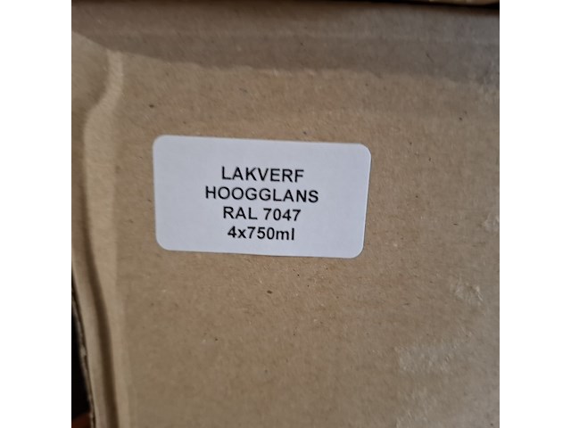 Partij verf en non paint - afbeelding 3 van  25