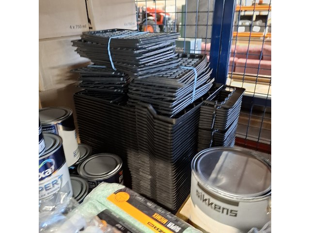 Partij verf en non paint - afbeelding 13 van  25