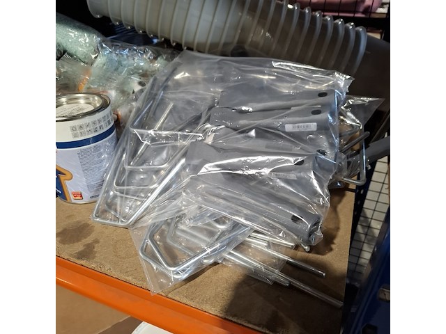 Partij verf en non paint - afbeelding 17 van  25