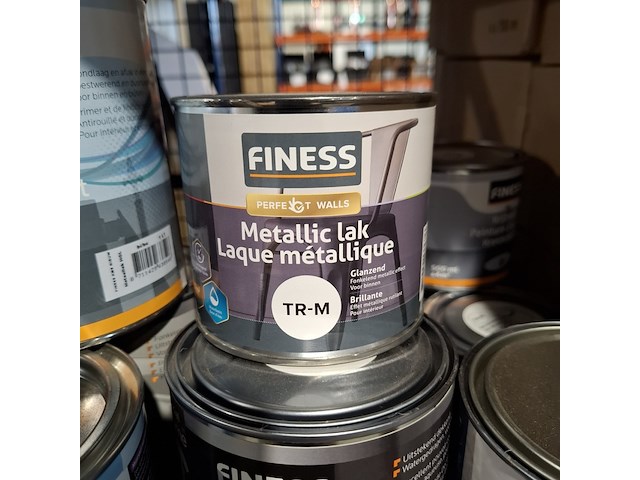 Partij verf en non paint - afbeelding 20 van  25