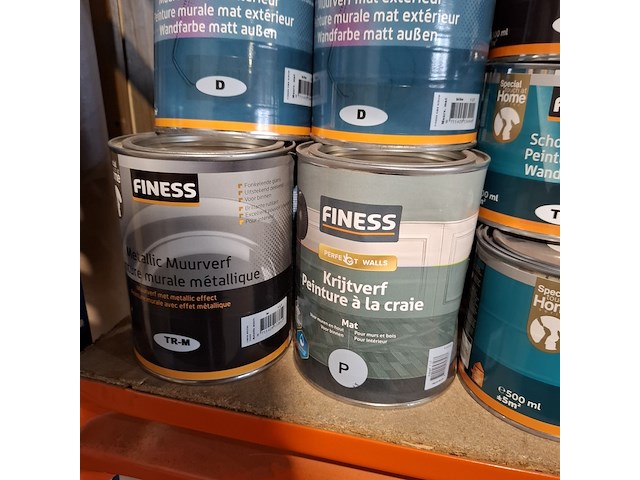 Partij verf en non paint - afbeelding 23 van  25