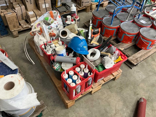 Partij verf , pur , lijm & kit - afbeelding 1 van  7