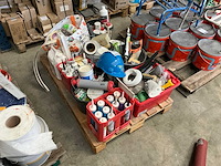 Partij verf , pur , lijm & kit - afbeelding 1 van  7