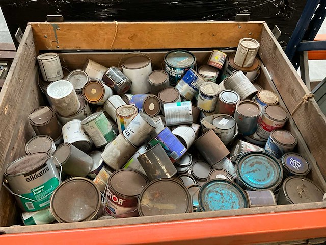 Partij verf - afbeelding 5 van  11