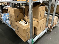 Partij verfkwasten en afplaktape - afbeelding 3 van  4