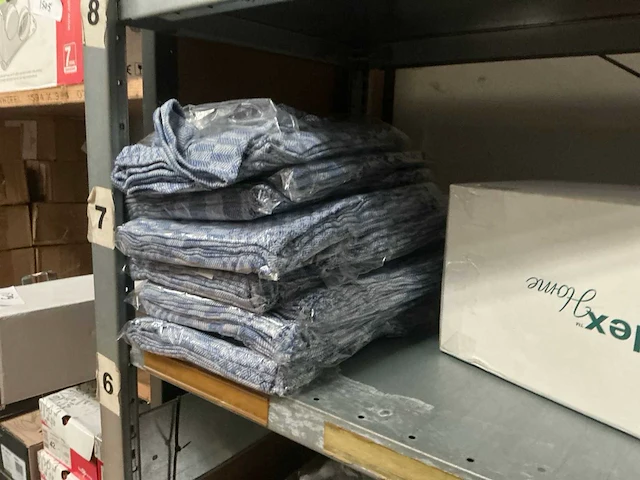 Partij verhuisdekens en beschermmaterialen - afbeelding 4 van  4