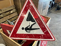 Partij verkeersborden - afbeelding 3 van  8