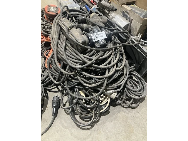 Partij verlengkabels, 220v - afbeelding 2 van  3