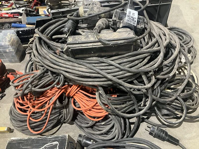 Partij verlengkabels, 220v - afbeelding 3 van  3