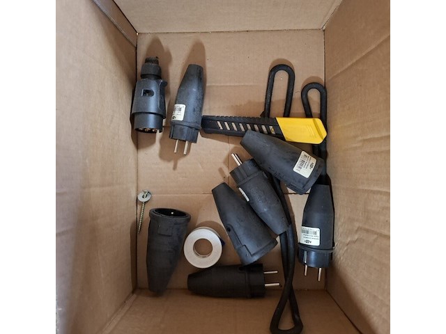 Partij verlengkabels - afbeelding 7 van  16