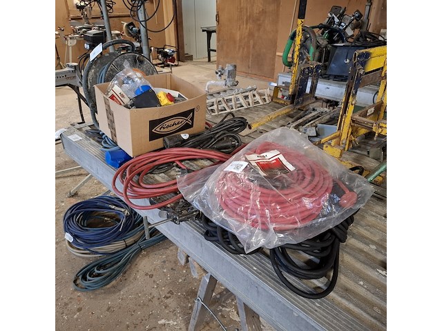 Partij verlengkabels - afbeelding 1 van  16