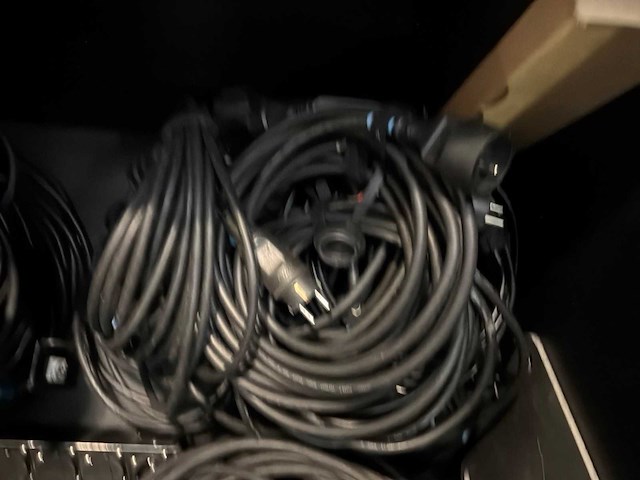 Partij verlengsnoeren - afbeelding 6 van  6