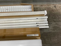 Partij verlichting (93x) - afbeelding 4 van  11