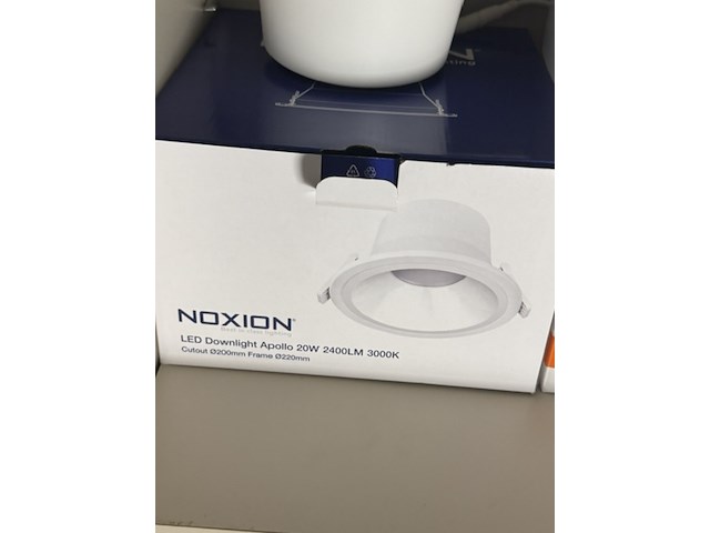 Partij verlichting en bekabeling o.a noxion - afbeelding 6 van  9