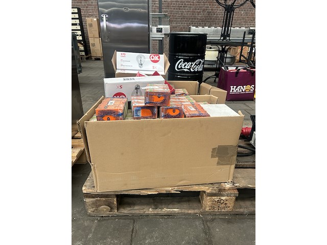 Partij verlichting, osram, ok - afbeelding 7 van  7