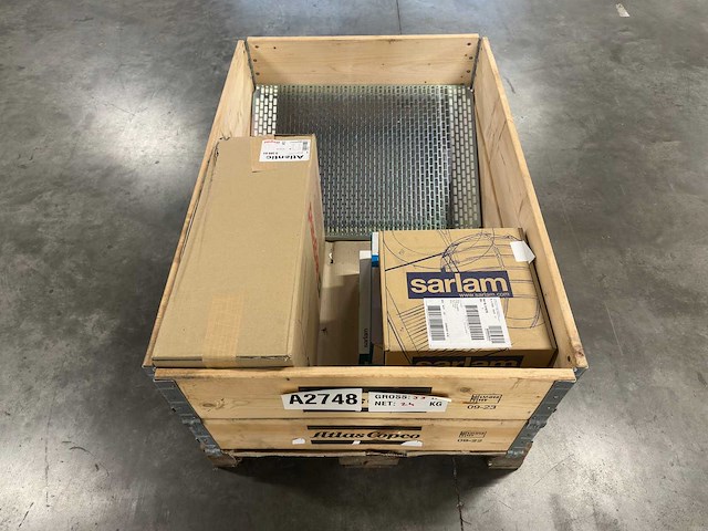 Partij verlichting & overige onderdelen voor schakelkasten - afbeelding 1 van  11