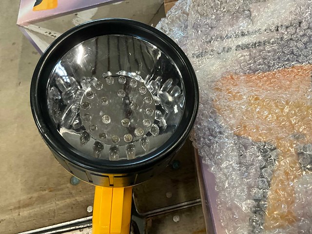 Partij verlichting - afbeelding 3 van  5