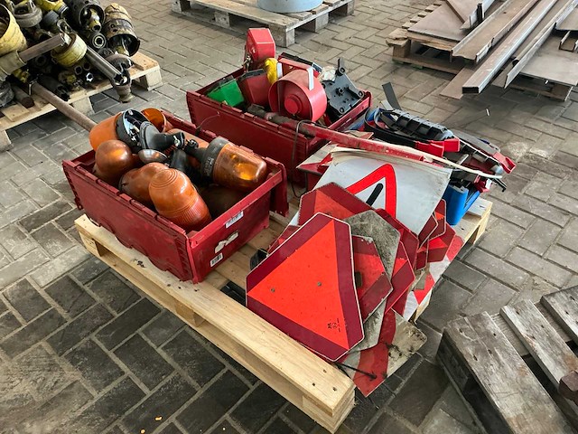 Partij verlichting - afbeelding 3 van  5