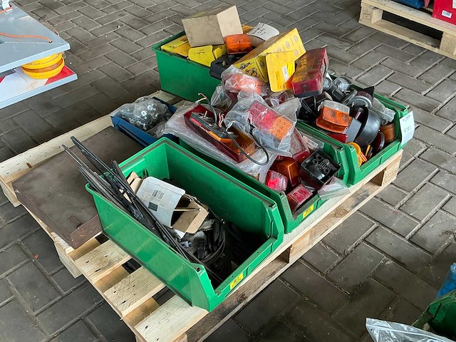 Partij verlichting - afbeelding 2 van  4