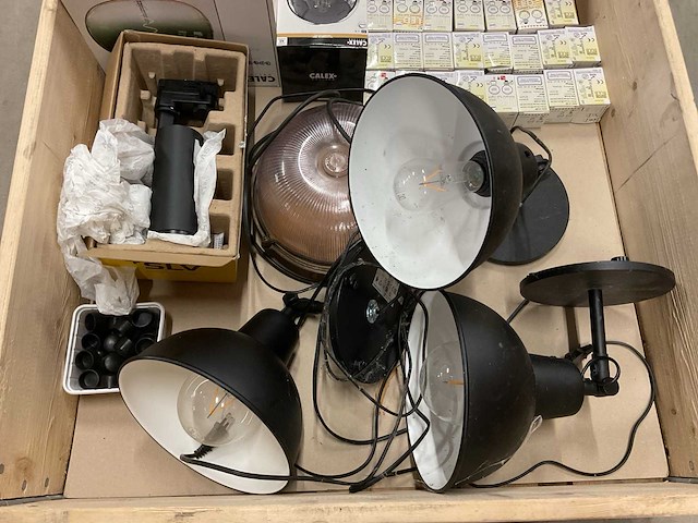 Partij verlichting - afbeelding 2 van  3