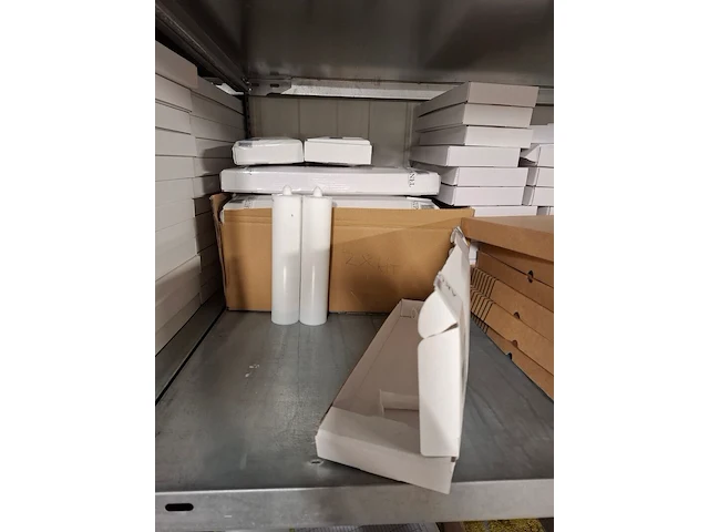 Partij verpakking, tape, samples, etc. - afbeelding 5 van  12
