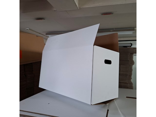 Partij verpakkingsdozen op 2x pallet - afbeelding 4 van  6