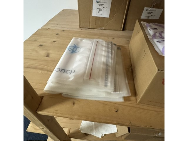 Partij verpakkingsmateriaal en bio pouches - afbeelding 12 van  14
