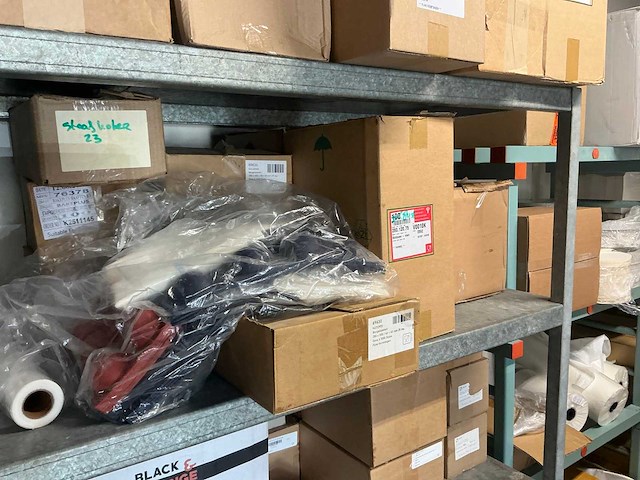 Partij verpakkingsmateriaal - afbeelding 9 van  13