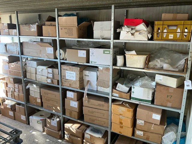 Partij verpakkingsmateriaal - afbeelding 1 van  7