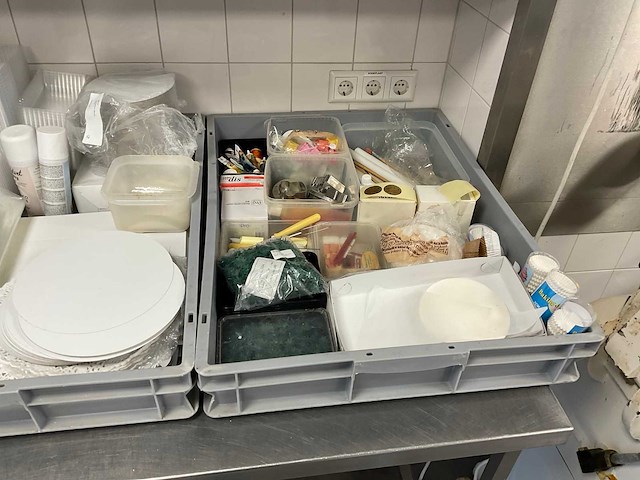 Partij verpakkingsmateriaal - afbeelding 4 van  4