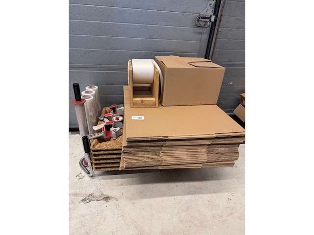 Partij verpakkingsmateriaal - afbeelding 1 van  6