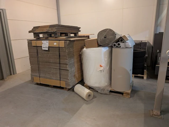 Partij verpakkingsmateriaal - afbeelding 1 van  8